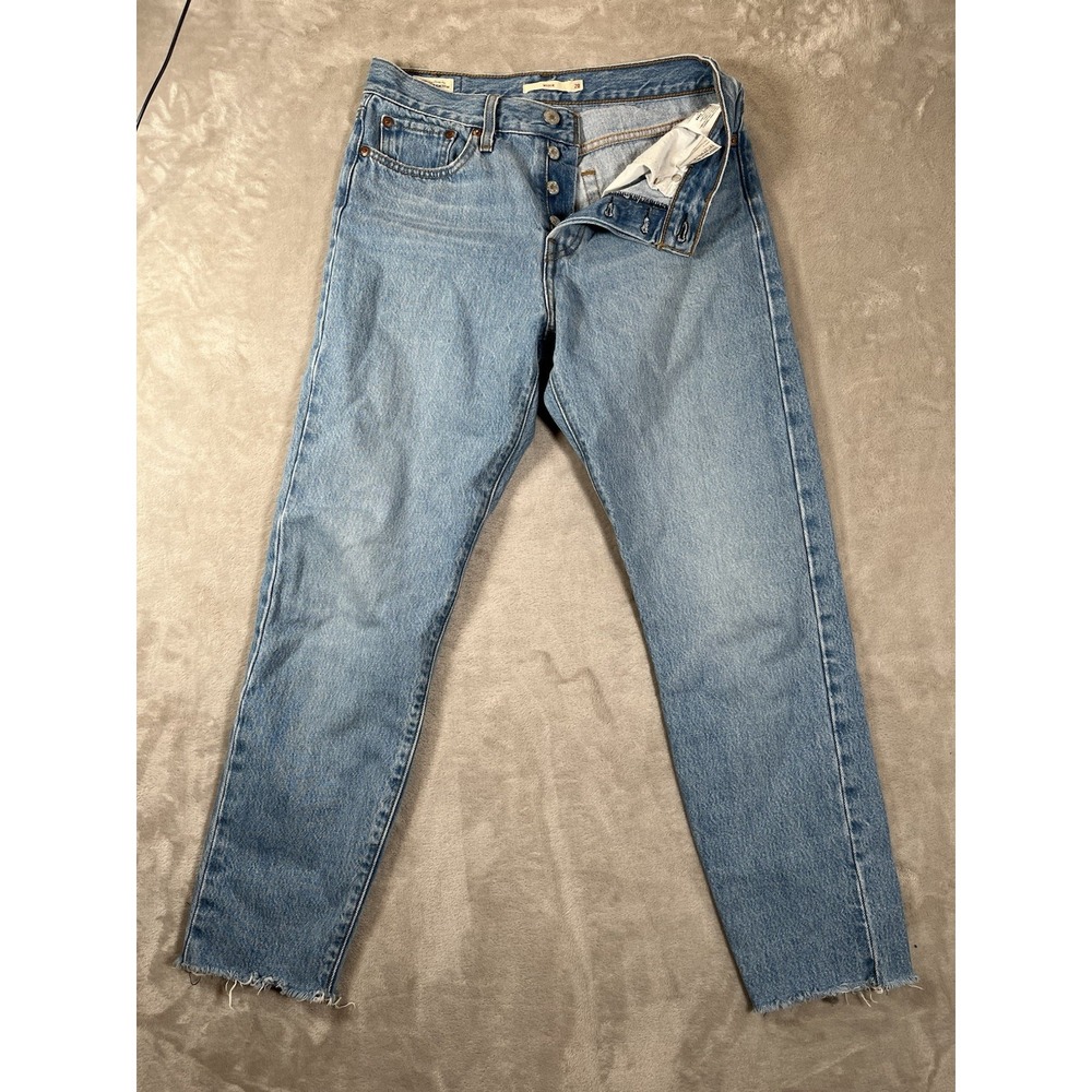 Levis Premium Jeans Womens 28 Blue Denim Wedgie Straight Button Fly Raw Hem